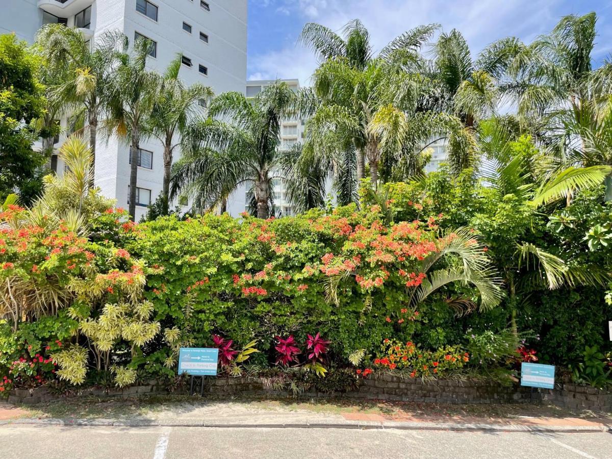 Burleigh Palms Holiday Apartments ゴールドコースト エクステリア 写真