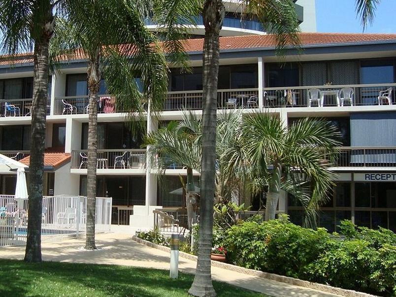 Burleigh Palms Holiday Apartments ゴールドコースト エクステリア 写真