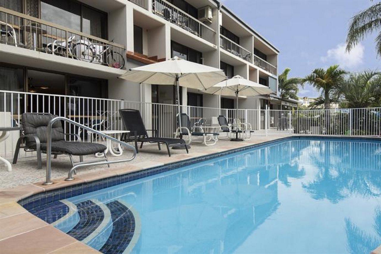 Burleigh Palms Holiday Apartments ゴールドコースト エクステリア 写真